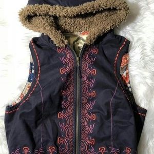 Free people anju embroidered hooded best Sz.sm